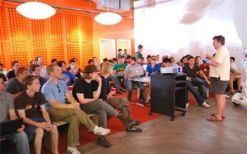 Y-Combinator-IntelligentHQ