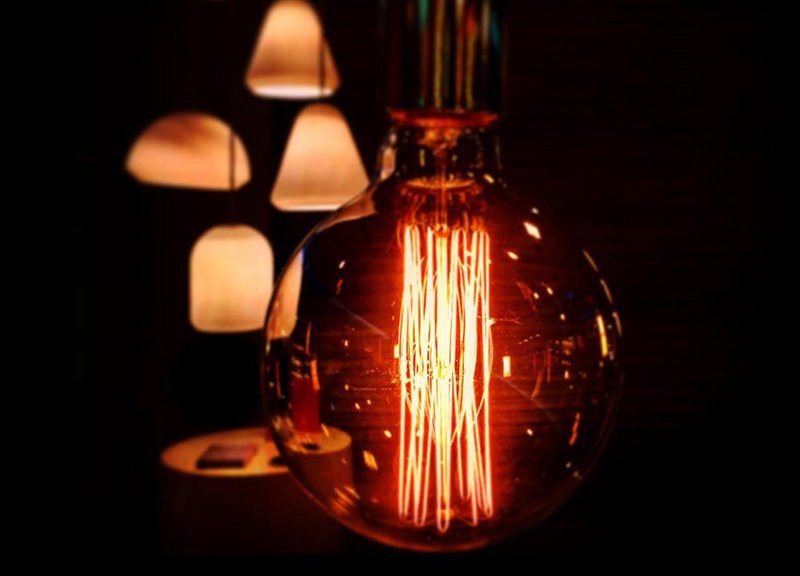 Light Bulb Image by Dinis Guarda