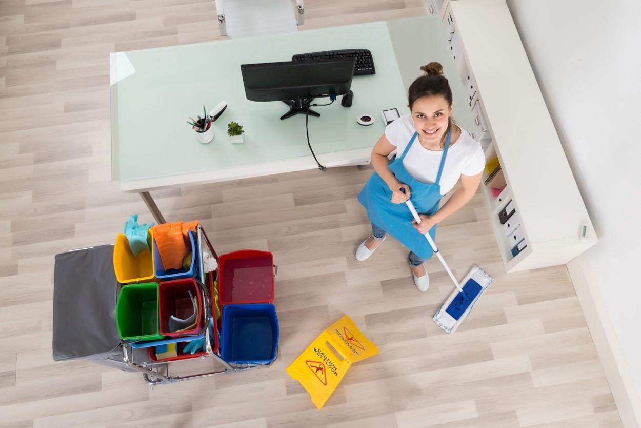 Stock Up Your Cleaning Trolley This Christmas