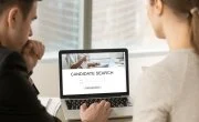 How MBA Students Can Make Their LinkedIn Page Irresistible to Recruiters