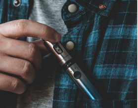 How Your Vape Tank Impacts Vape Flavor