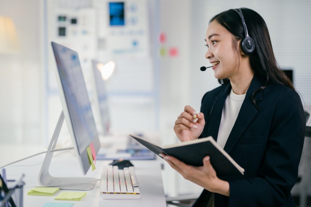 Surprising Data Patterns Emerge in AI Customer Interactions, Reveals Tech Expert