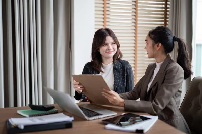 Pros and Cons of Revenue-Based Financing for Startups