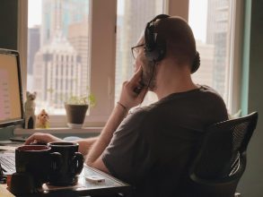 Essential Home Office Gear That Boosts Productivity and Reduces Fatigue