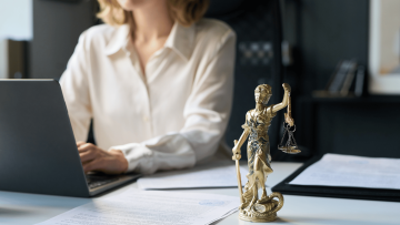 White-Collar Crime Explained: 5 Legal Risks Facing Modern Businesses