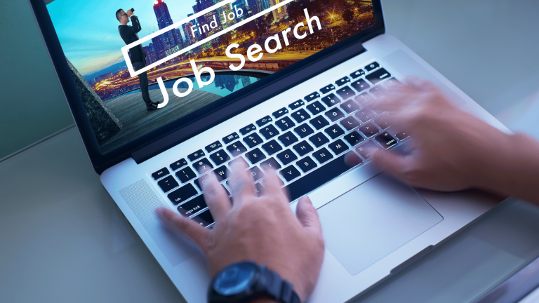 5 Best Ways to Use AI During Your Job Search Without Losing the Human Touch