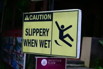Hiring a Coral Springs Slip and Fall Lawyer After a Serious Injury