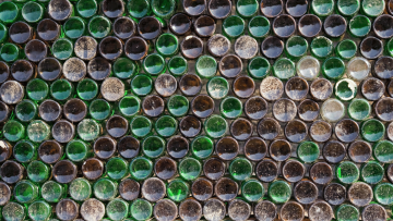 When Blockchain Meets the Bottle in Natural Product Supply Chains