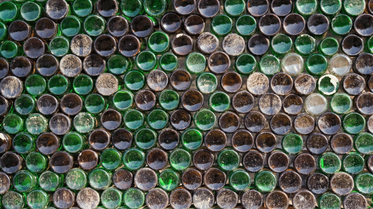 When Blockchain Meets the Bottle in Natural Product Supply Chains